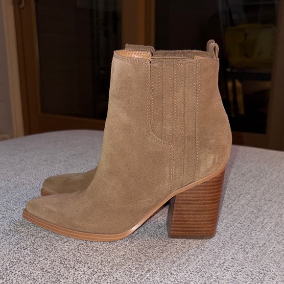 Marc Fisher Oshay Suede Ankle Booties - Picture 2 of 8
